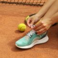 Jak wybrać odpowiednie buty do tenisa ziemnego według forumowiczów?