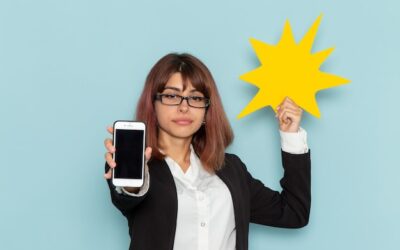 Co zrobić z zalanym smartfonem, gdy liczy się czas?