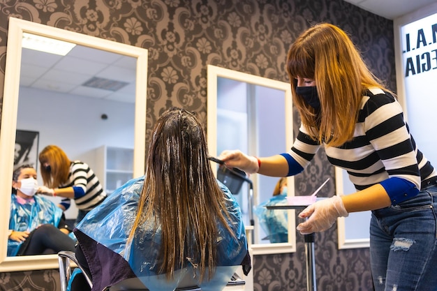 Czy salony fryzjerskie muszą prowadzić BDO?