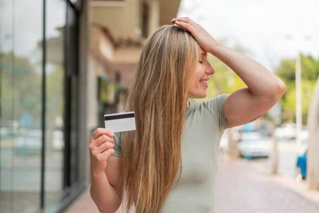 Ile kosztuje balejażu na długich włosach?