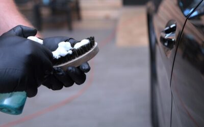 Jak zmyć powłokę ceramiczną bez ryzyka uszkodzenia lakieru?