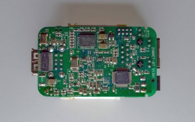 Czy można uratować zalany telefon, zanim będzie za późno?